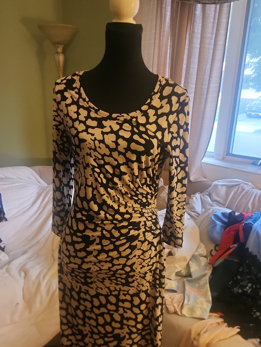 Black and Cream Printed Long Sleeve Dress